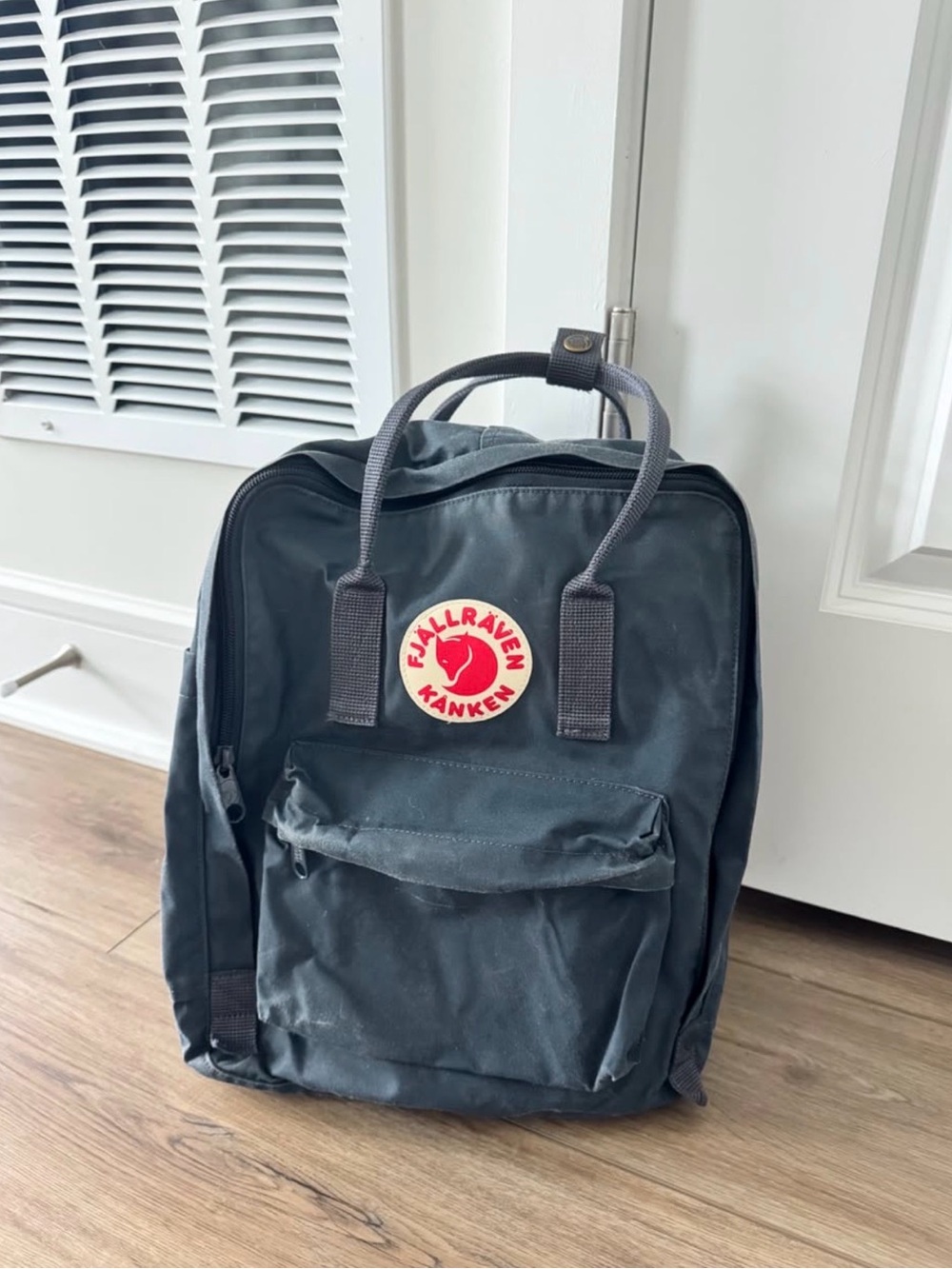 Kånken Classic Navy Backpack